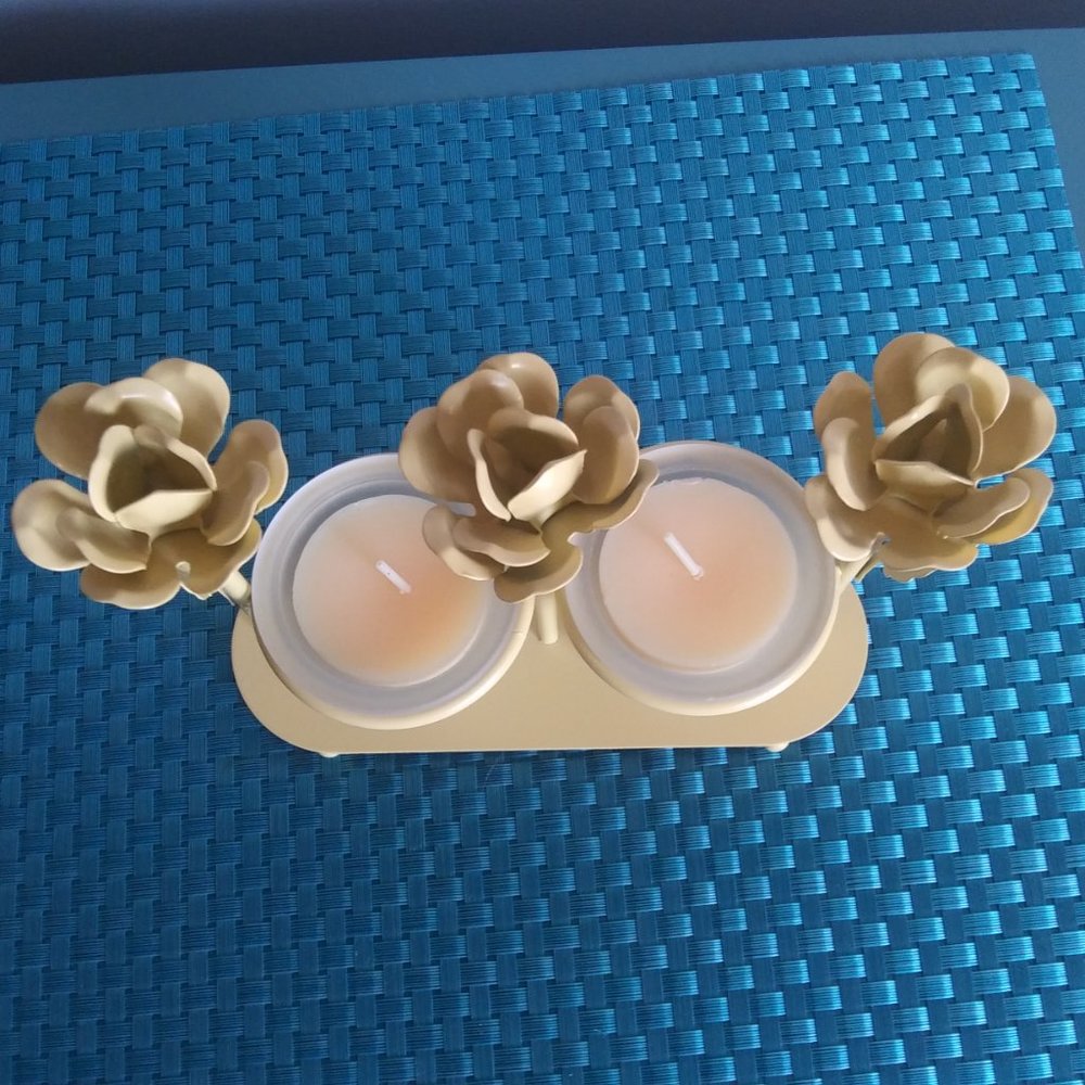 Yellow Roses Metal Candle Holder - Picture 2 of 10